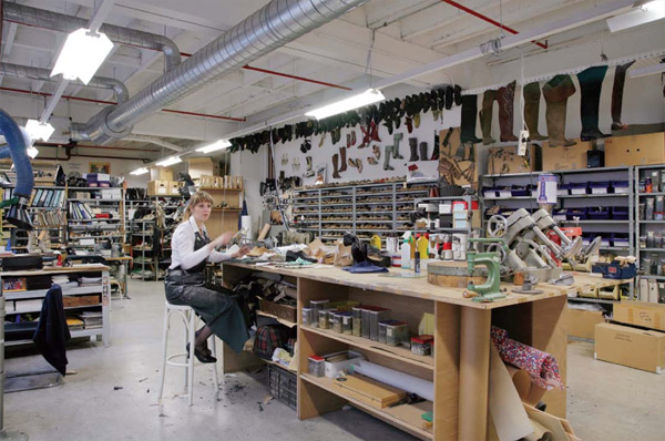 Petra Van Dorpe in het atelier van De Munt